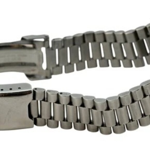 Vintage Tag Heuer 34mm Midsize Professional 2000 Silver Dial Watch WE1212-R-2! - Picture 6 of 10